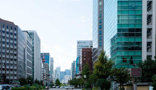 「丸の内」駅